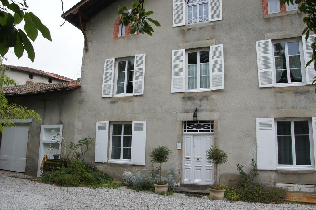 Le Clos De La Muse Сен-Жюньен Экстерьер фото
