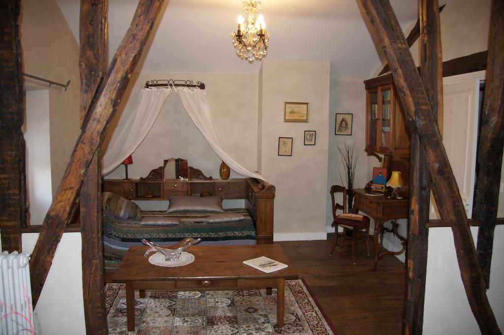 Le Clos De La Muse Сен-Жюньен Экстерьер фото
