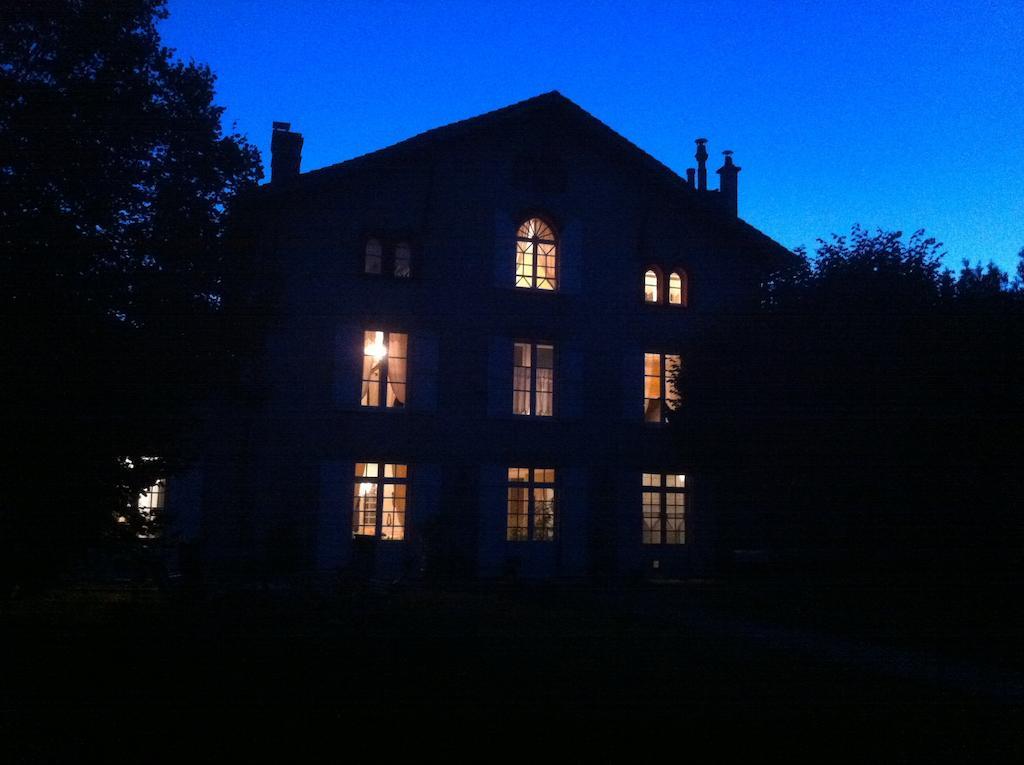 Le Clos De La Muse Сен-Жюньен Экстерьер фото
